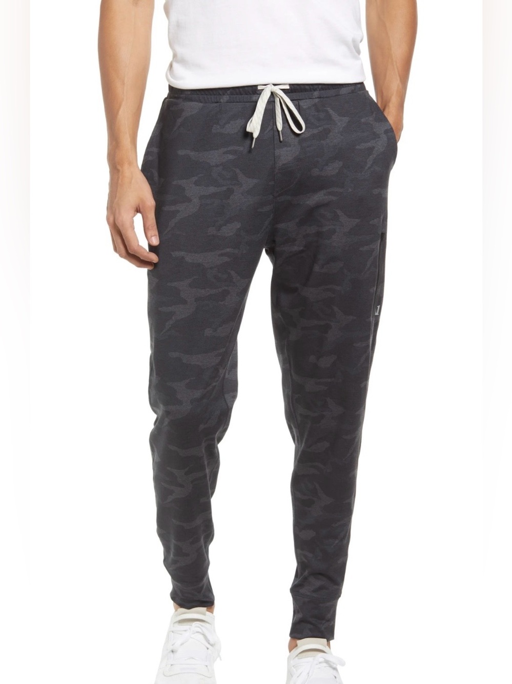 Vuori Sunday Performance Joggers Black Camo Pull On Athletic Pants